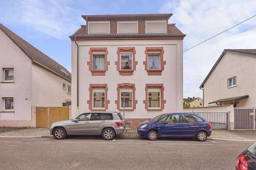 Haus zum Kaufen in Mannheim 529.000 € 257.55 m²
