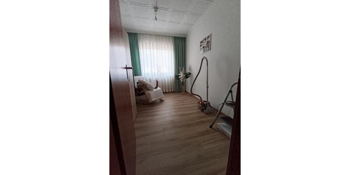 Einfamilienhaus Mannheim Sandhofen - 8 Zimmer, 175 m&sup2;, 790.000&euro; | Angebot:26044572