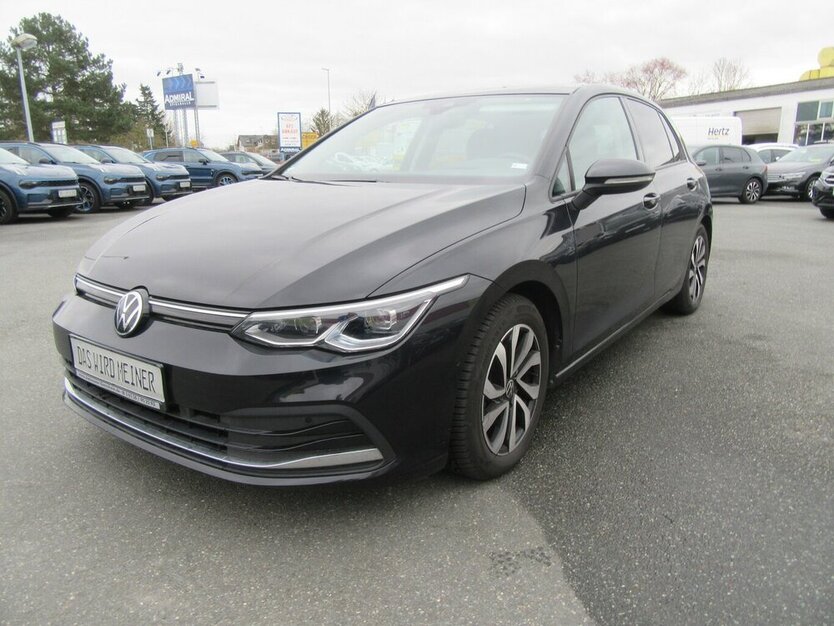 VW Golf 2.0 TDI Autom.Active,PANODACH,AHK,LED 95.000 km 23.480 € Gernsheim 64579