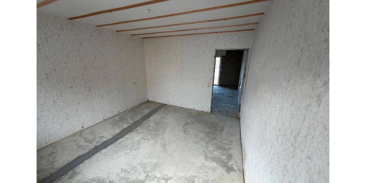 Reihenhaus Hockenheim - 7 Zimmer, 148 m&sup2;, 397.000&euro; | Angebot:25080419