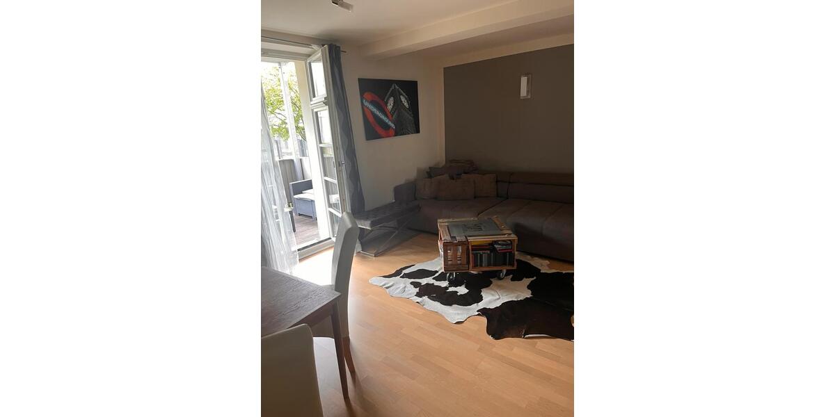 Hochparterre Ludwigshafen am Rhein Ludwigshafen-Hemshof - 2 Zimmer, 76 m&sup2;, 1.500&euro; | Angebot:26375462