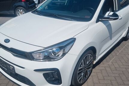 Kia Rio 134.990 km 11.900 &euro; Worms 67547