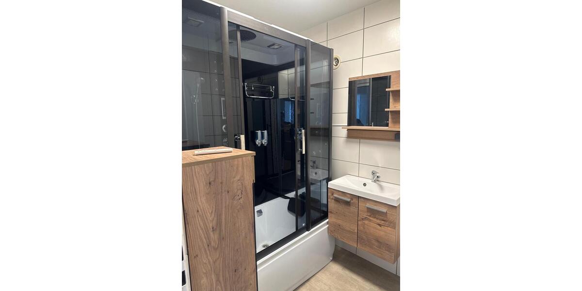 Etagenwohnung Bensheim - 3 Zimmer, 94 m&sup2;, 1.600&euro; | Angebot:26020918