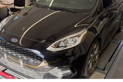 Ford Fiesta 73.990 km 13.690 &euro; Bensheim 64625