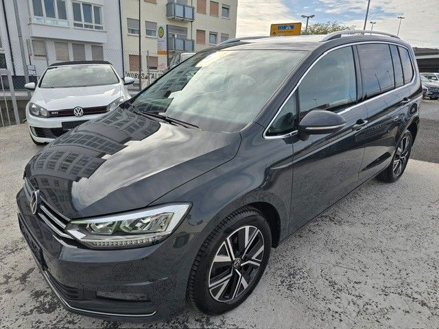 VW Touran 40.000 km 28.990 &euro; Mannheim 68159