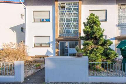 Haus Brühl - 9 Zimmer, 265 m&sup2;, 798.000&euro; | Angebot:26195229