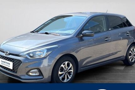 Hyundai i20 75.768 km 10.990 &euro; Mannheim 68307