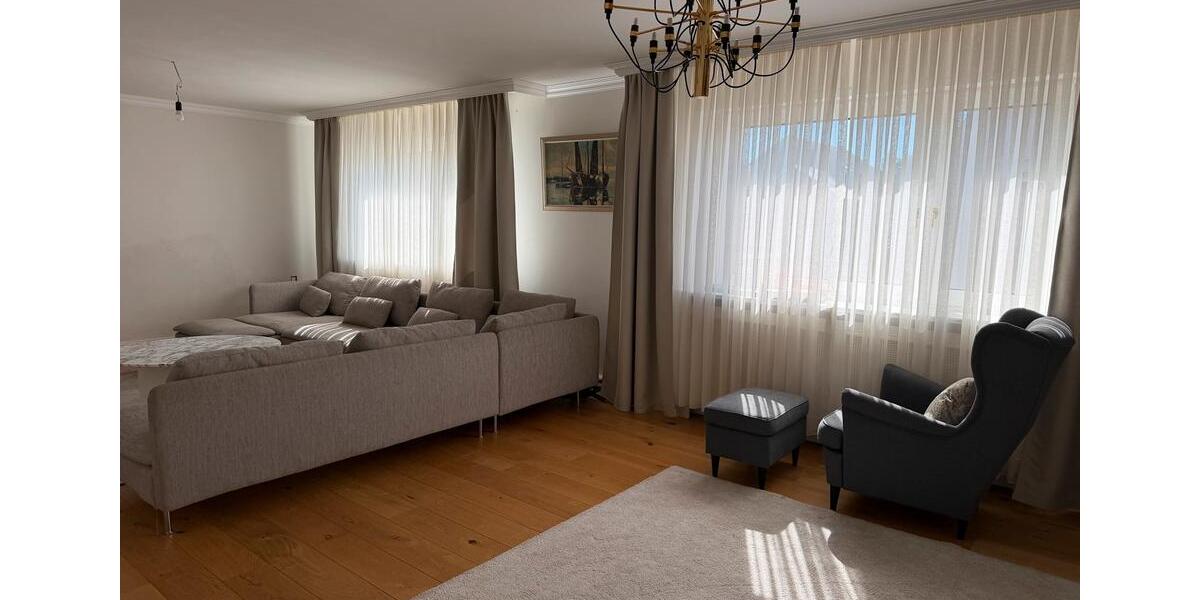 Etagenwohnung Schifferstadt - 5 Zimmer, 135 m&sup2;, 1.200&euro; | Angebot:26305457