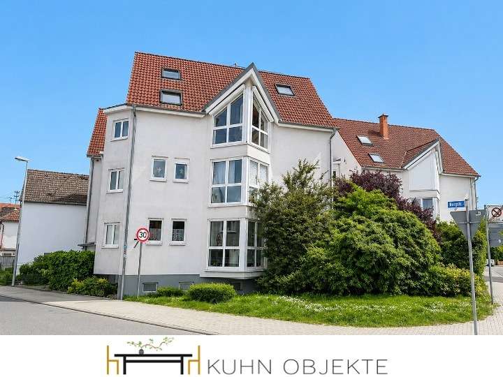Etagenwohnung Ludwigshafen am Rhein Rheingönheim - 4 Zimmer, 101 m&sup2;, 320.000&euro; | Angebot:26455877