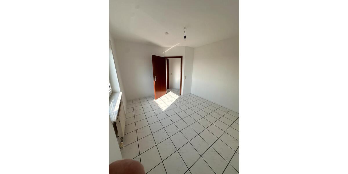 Etagenwohnung Bobenheim-Roxheim Roxheim - 2 Zimmer, 55 m&sup2;, 880&euro; | Angebot:26238652