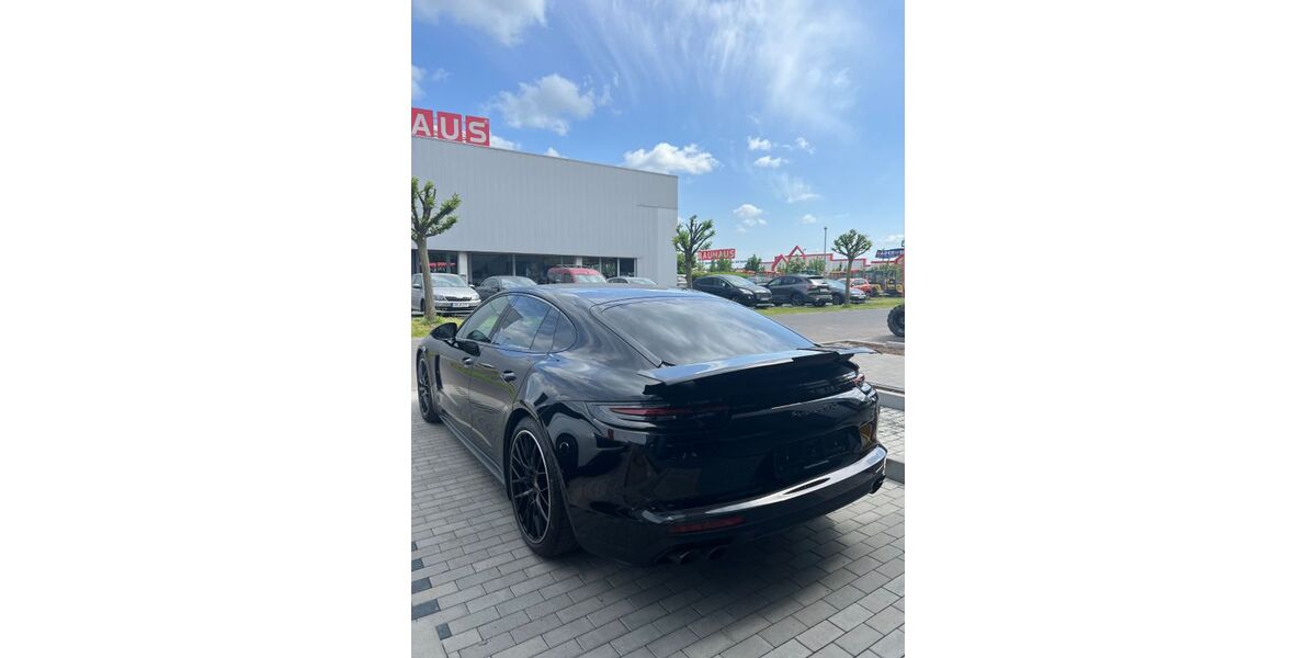Porsche Panamera 116.000 km 69.900 &euro; Speyer 67346