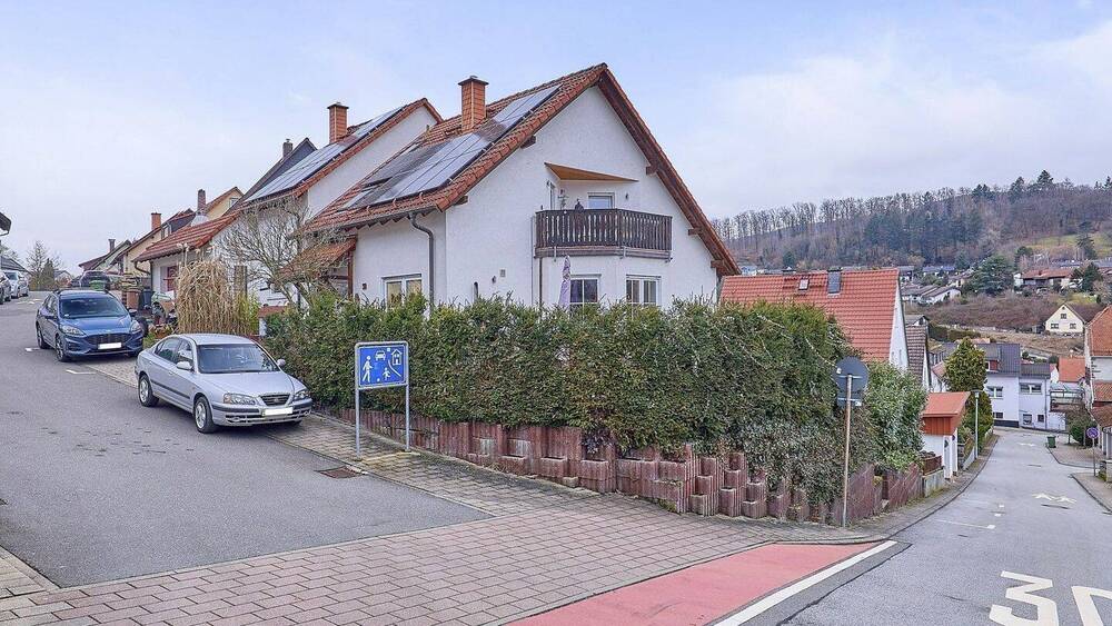 Einfamilienhaus Heppenheim Kirschhausen - 9 Zimmer, 294 m&sup2;, 749.000&euro; | Angebot:26043949