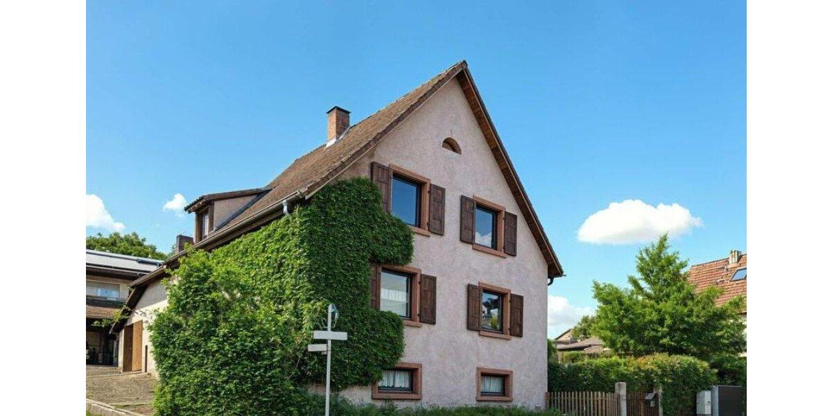 Einfamilienhaus Wiesloch - 7 Zimmer, 150 m&sup2;, 290.000&euro; | Angebot:26819875