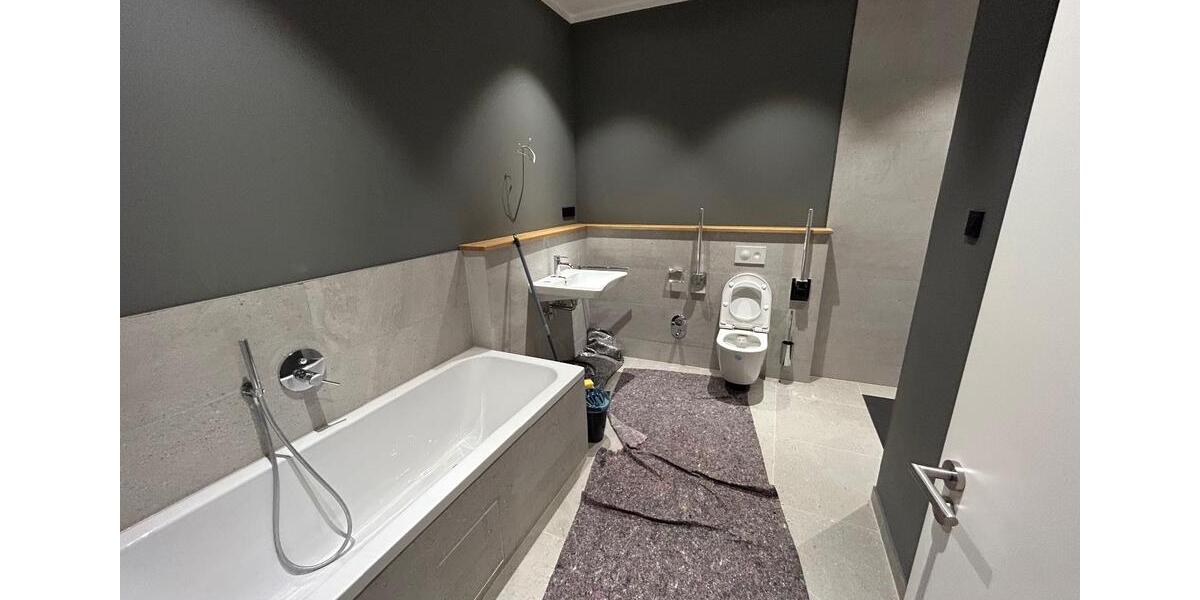 Erdgeschoßwohnung Ludwigshafen am Rhein Ludwigshafen-Hemshof - 2 Zimmer, 100 m&sup2;, 1.250&euro; | Angebot:24795429