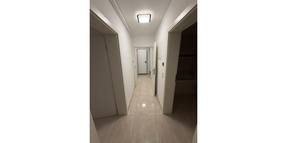 Vermiete 3-4 Zi. + 2 Bäder und Garten in Lu-Oggersheim 3.5 zimmer