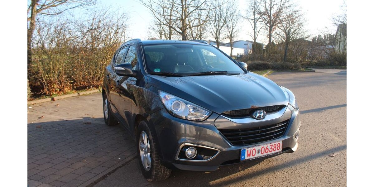 Hyundai ix35 179.000 km 4.500 &euro; Worms-Pfeddersheim 67551