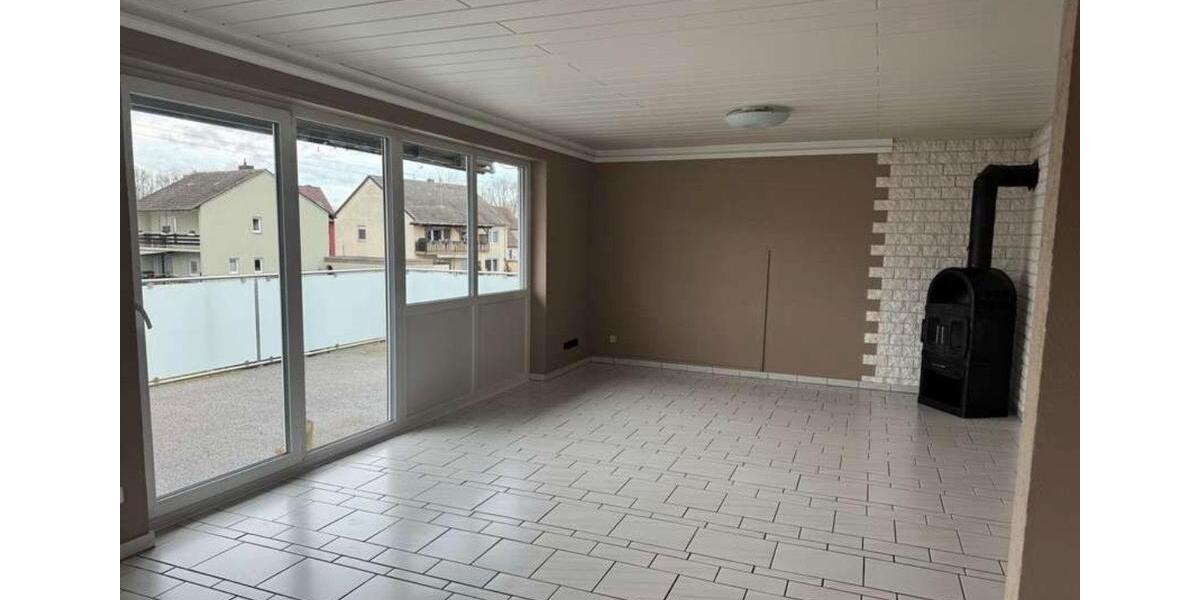 Maisonettenwohnung Ludwigshafen am Rhein Edigheim - 5 Zimmer, 130 m&sup2;, 1.850&euro; | Angebot:25655461