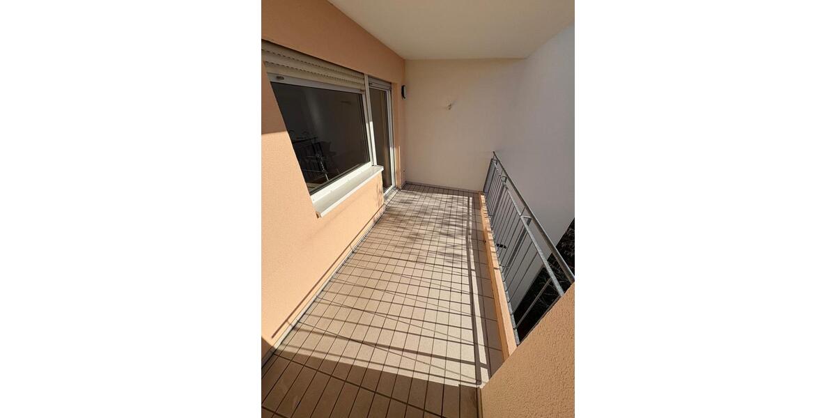 Etagenwohnung Mannheim Hochstätt - 3.5 Zimmer, 75 m&sup2;, 950&euro; | Angebot:25370368