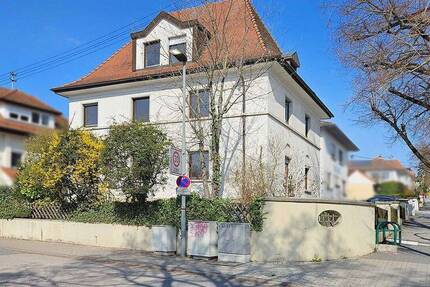 Haus Wiesloch - 9 Zimmer, 246 m&sup2;, 590.000&euro; | Angebot:26202344