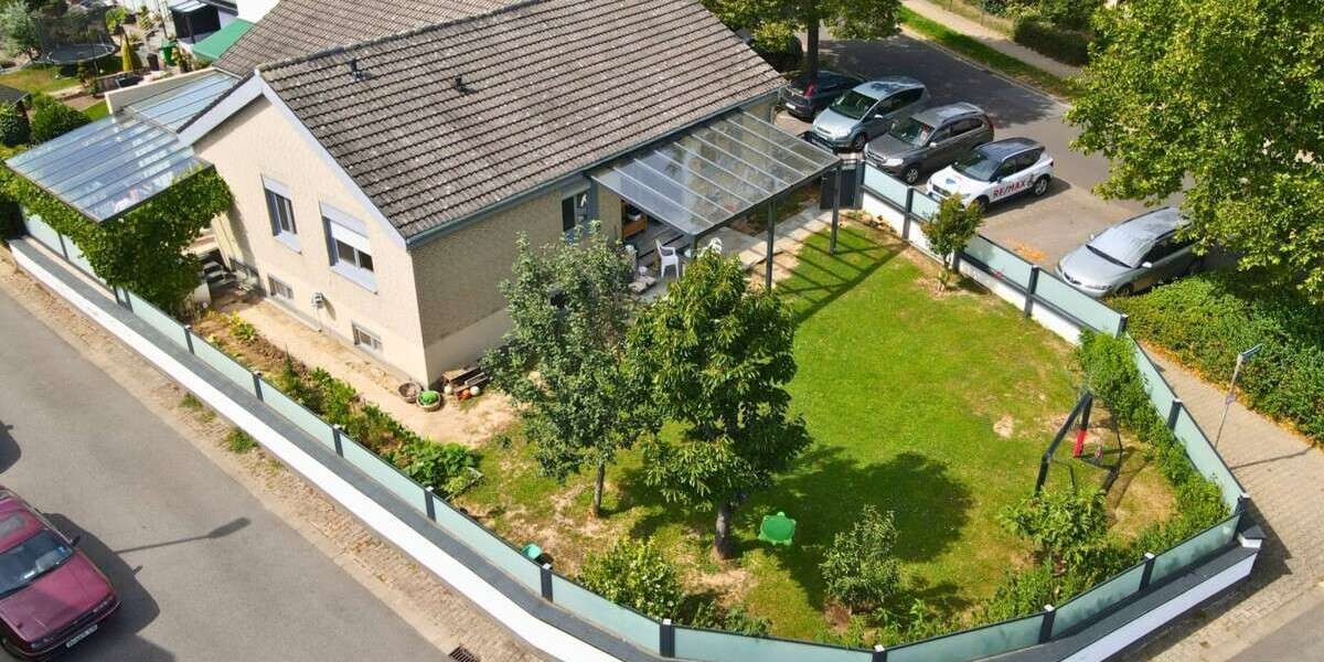 Haus zum Kaufen in Worms Herrnsheim 690.000 € 147.7 m² 9 zimmer