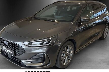 Ford Focus 9.990 km 25.990 &euro; Bensheim 64625