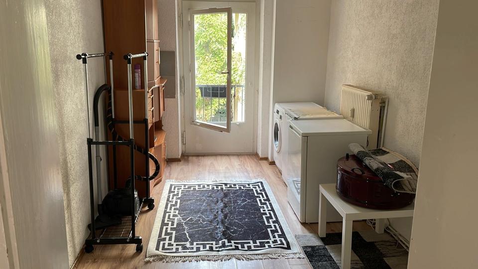 Etagenwohnung Ludwigshafen am Rhein Ludwigshafen-Hemshof - 1 Zimmer, 30 m&sup2;, 400&euro; | Angebot:26231855