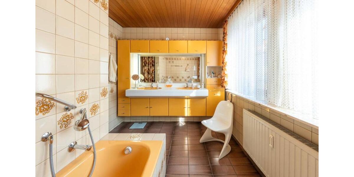 Mehrfamilienhaus, Wohnhaus Mannheim Rheinau - 8 Zimmer, 263 m&sup2;, 599.000&euro; | Angebot:26057572