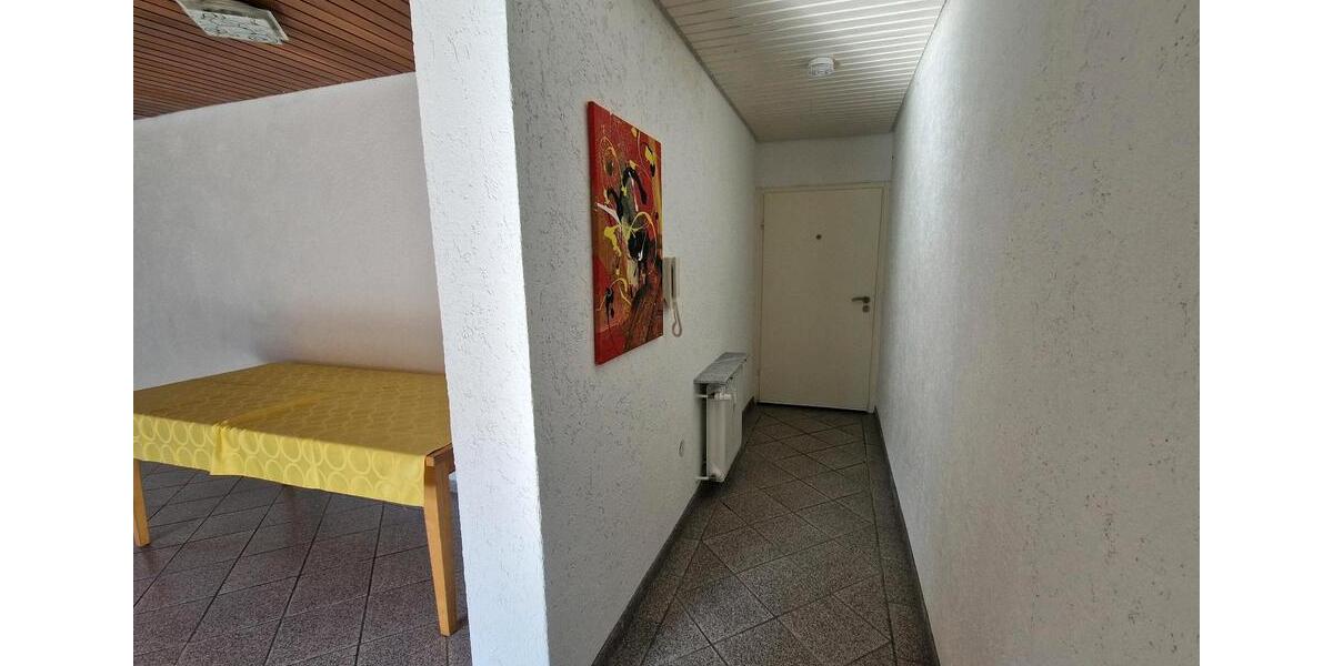 Dachgeschoßwohnung Bad Dürkheim - 2 Zimmer, 61 m&sup2;, 800&euro; | Angebot:26211200