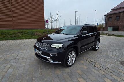 Jeep Grand Cherokee 194.021 km 16.900 € Mannheim 68309