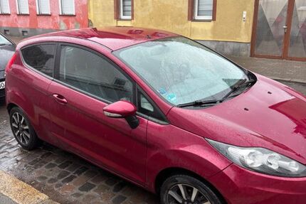 Ford Fiesta 188.000 km 1.999 &euro; Worms 67547