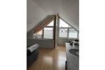 Freundliche 2-Zimmer Dachgeschoss Wohnung mit Balkon 2 zimmer