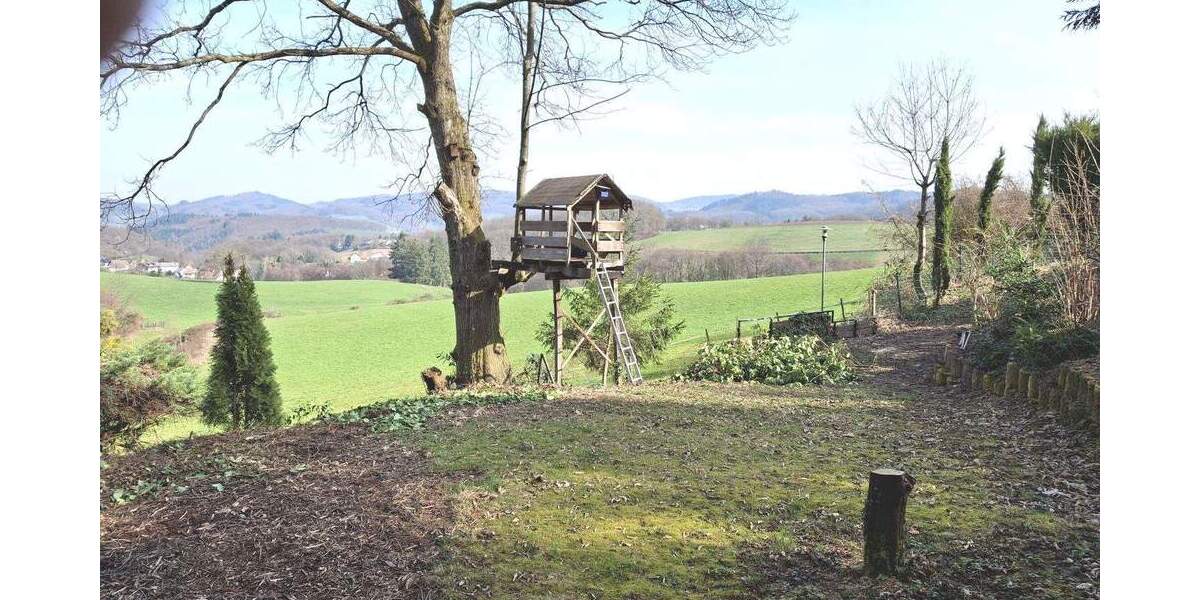 Bungalow Weinheim Oberflockenbach - 6 Zimmer, 160 m&sup2;, 749.000&euro; | Angebot:25702335