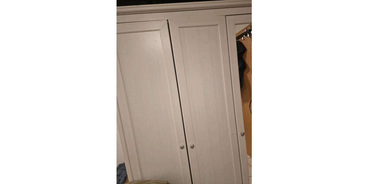 Etagenwohnung Ludwigshafen am Rhein Ludwigshafen-Hemshof - 1 Zimmer, 16 m&sup2;, 390&euro; | Angebot:26249174