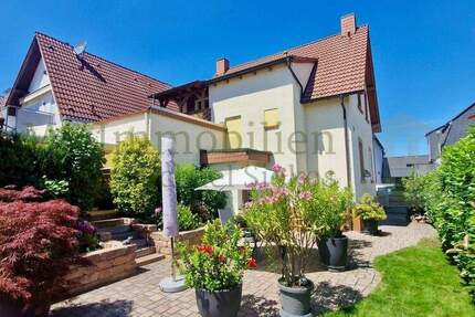 Haus Lampertheim - 6 Zimmer, 135 m&sup2;, 460.000&euro; | Angebot:25606712