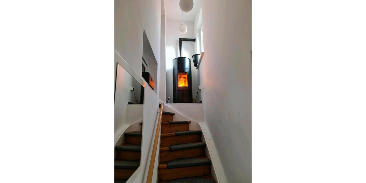 Einfamilienhaus Eich - 2 Zimmer, 72 m&sup2;, 650&euro; | Angebot:26228179