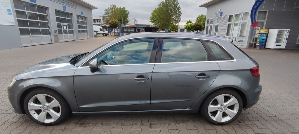 Audi A3 220.000 km 9.500 &euro; Wiesloch 69168