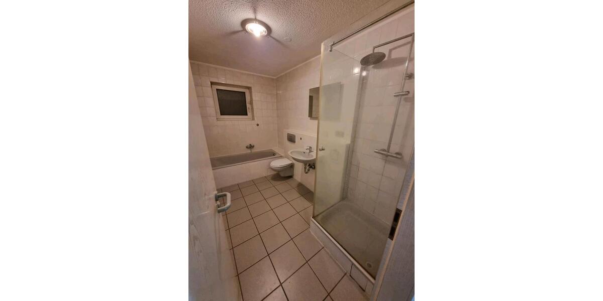 Etagenwohnung Mutterstadt - 3 Zimmer, 85 m&sup2;, 140.000&euro; | Angebot:24624896