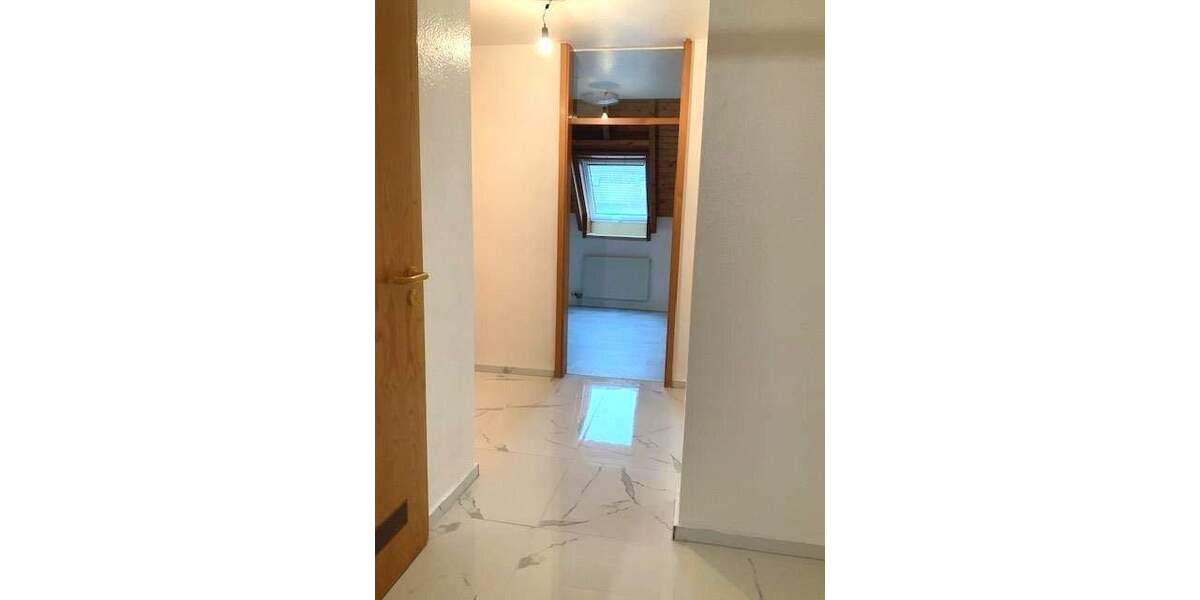 Etagenwohnung Hockenheim - 5 Zimmer, 116 m&sup2;, 298.000&euro; | Angebot:25801910