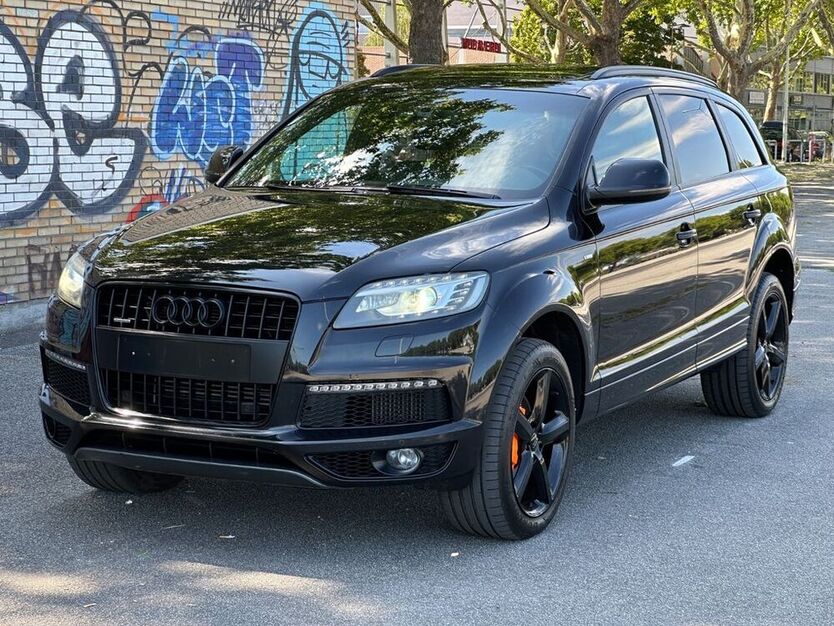 Q7