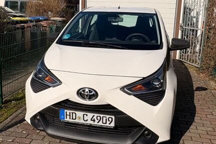 Toyota Aygo (X) 93.313 km 7.500 &euro; Gaiberg 69251