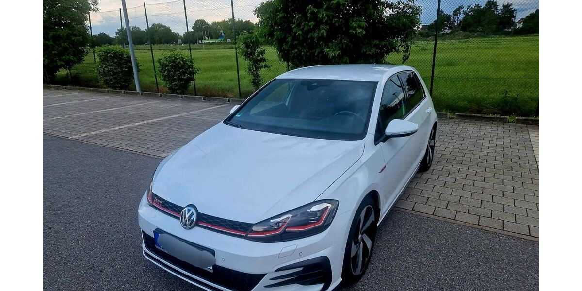 VW Golf 92.000 km 22.500 &euro; Bürstadt 68642