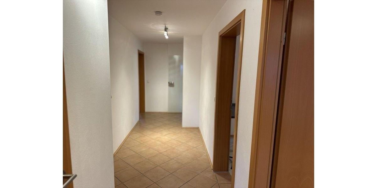 Walldorf, 3 ZKB, Terrasse, Gartenmitnutzung u. Stellplatz, modern 3 zimmer