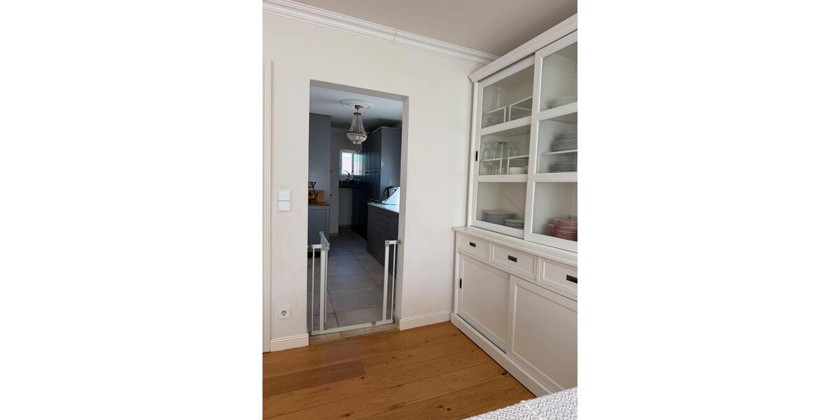 Etagenwohnung Schifferstadt - 5 Zimmer, 135 m&sup2;, 1.200&euro; | Angebot:26305457