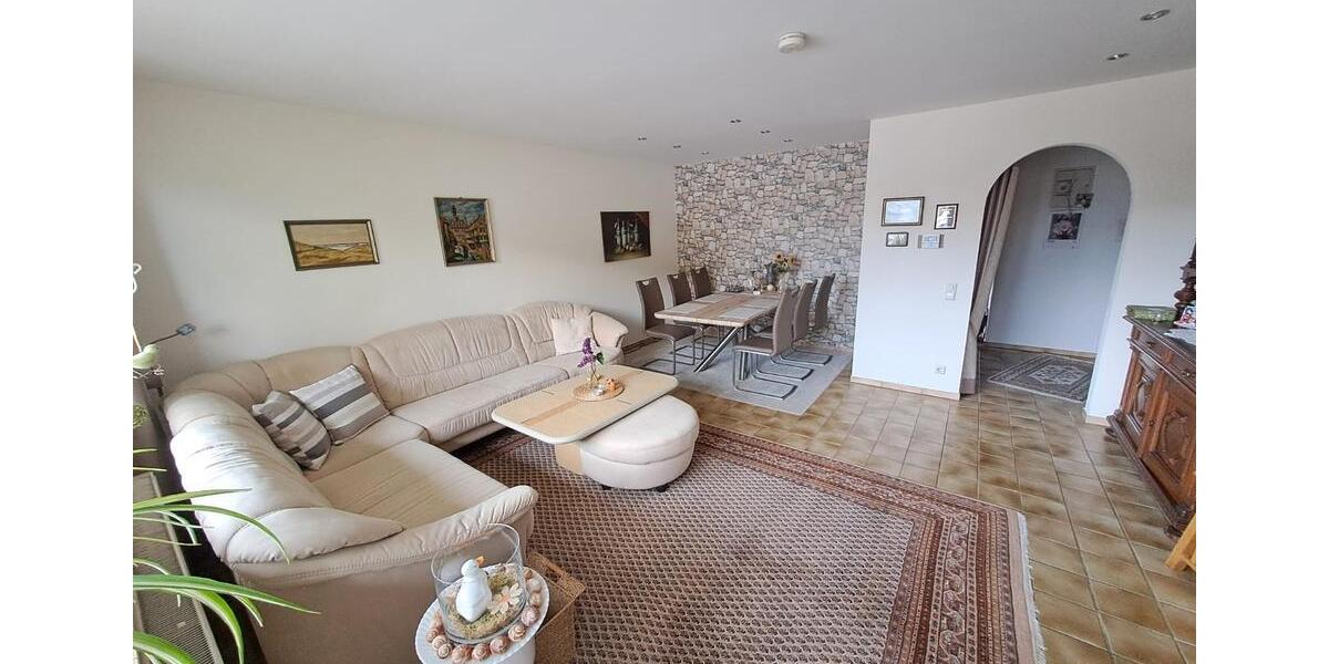 Etagenwohnung Meckenheim - 4 Zimmer, 90 m&sup2;, 275.000&euro; | Angebot:26785907