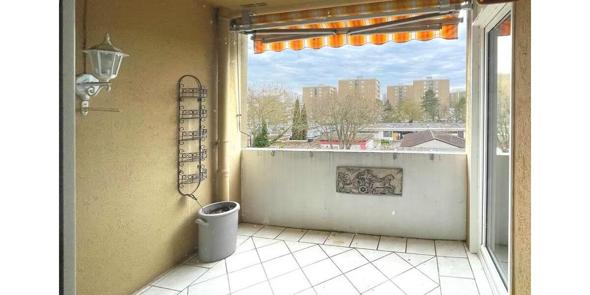 Etagenwohnung Ludwigshafen am Rhein Edigheim - 3.5 Zimmer, 91 m&sup2;, 230.000&euro; | Angebot:25217359