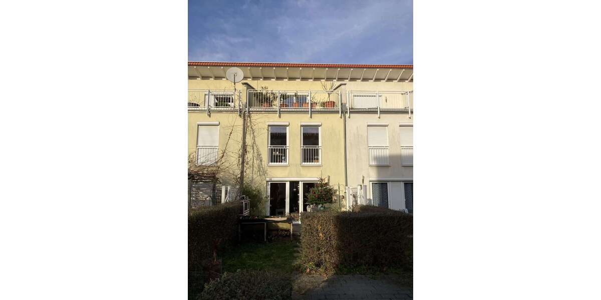 Haus zum Mieten in Schriesheim 2.050 € 130 m² 5 zimmer