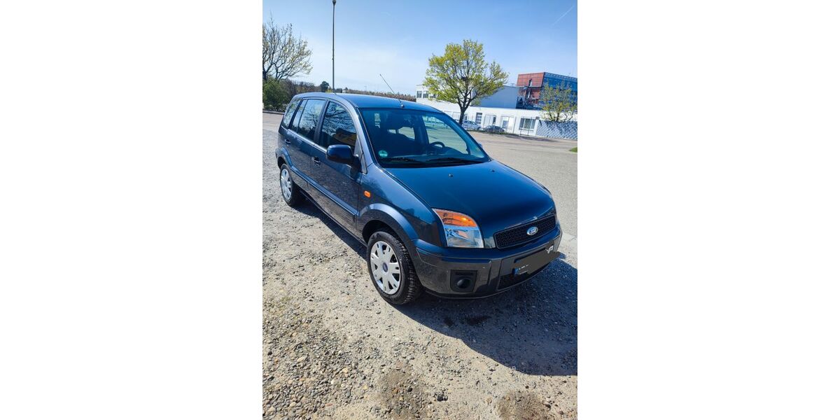 Ford Fusion 156.000 km 2.700 &euro; Mannheim 68309