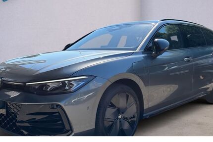 VW Passat 14.110 km 62.859 &euro; Walldorf 69190