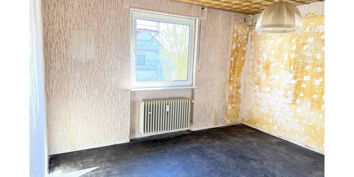 Etagenwohnung Worms Neuhausen - 3 Zimmer, 88 m&sup2;, 169.000&euro; | Angebot:26291468