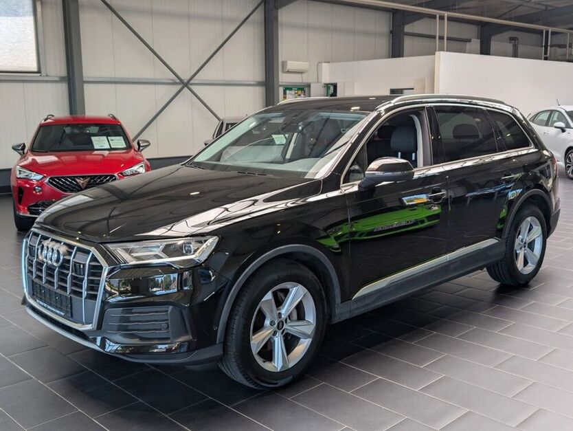 Q7